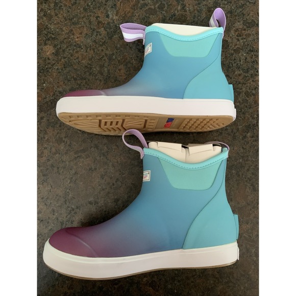 Xtratuf Women's Ankle Deck Boot Blue Aurora Size 6 Waterproof - Picture 2 of 8